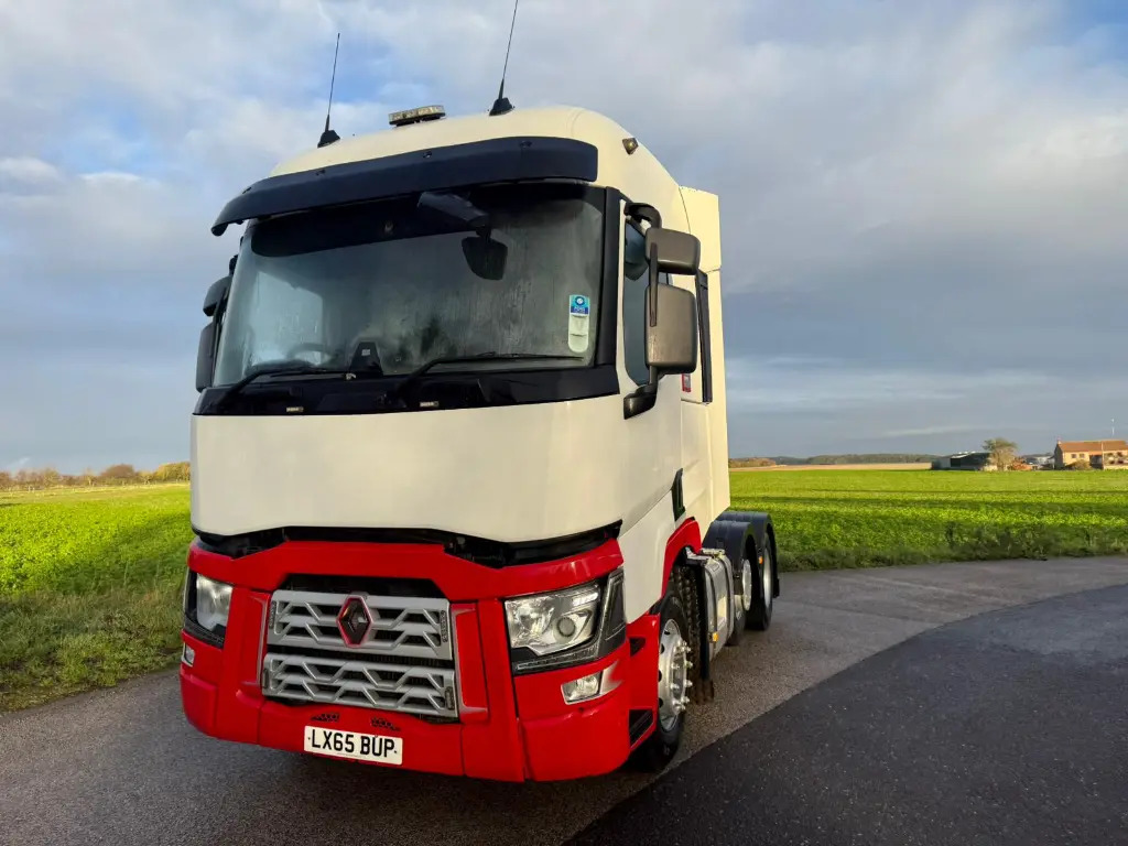 Renault T 460 6x2 - Hydraulics - RHD (BUP) - Vilcējs: foto 2 Renault T 460 6x2 - Hydraulics - RHD (BUP) - Vilcējs: foto 2