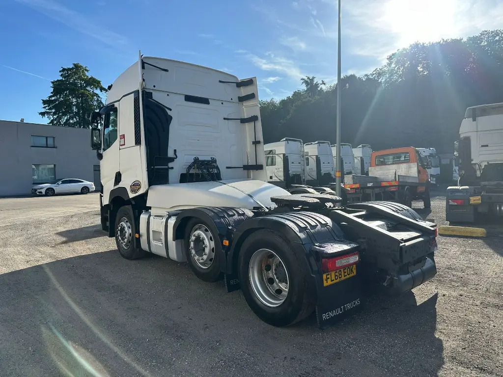 Renault T 460 6x2 - RHD (EOK) - Vilcējs: foto 5 Renault T 460 6x2 - RHD (EOK) - Vilcējs: foto 5