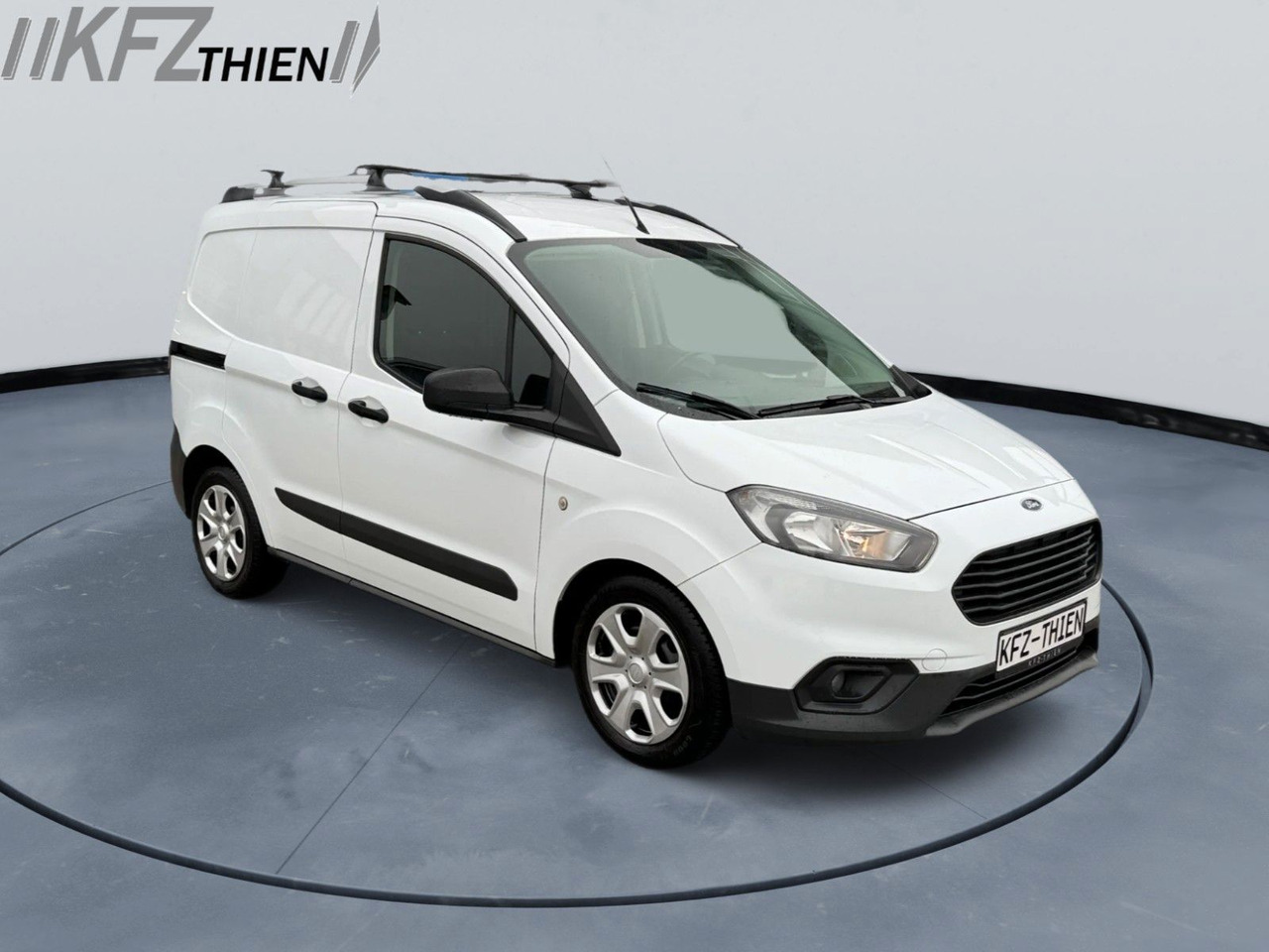 Ford Transit Courier | Klimaanlage, Flexsitz - Mazs furgons: foto 1 Ford Transit Courier | Klimaanlage, Flexsitz - Mazs furgons: foto 1