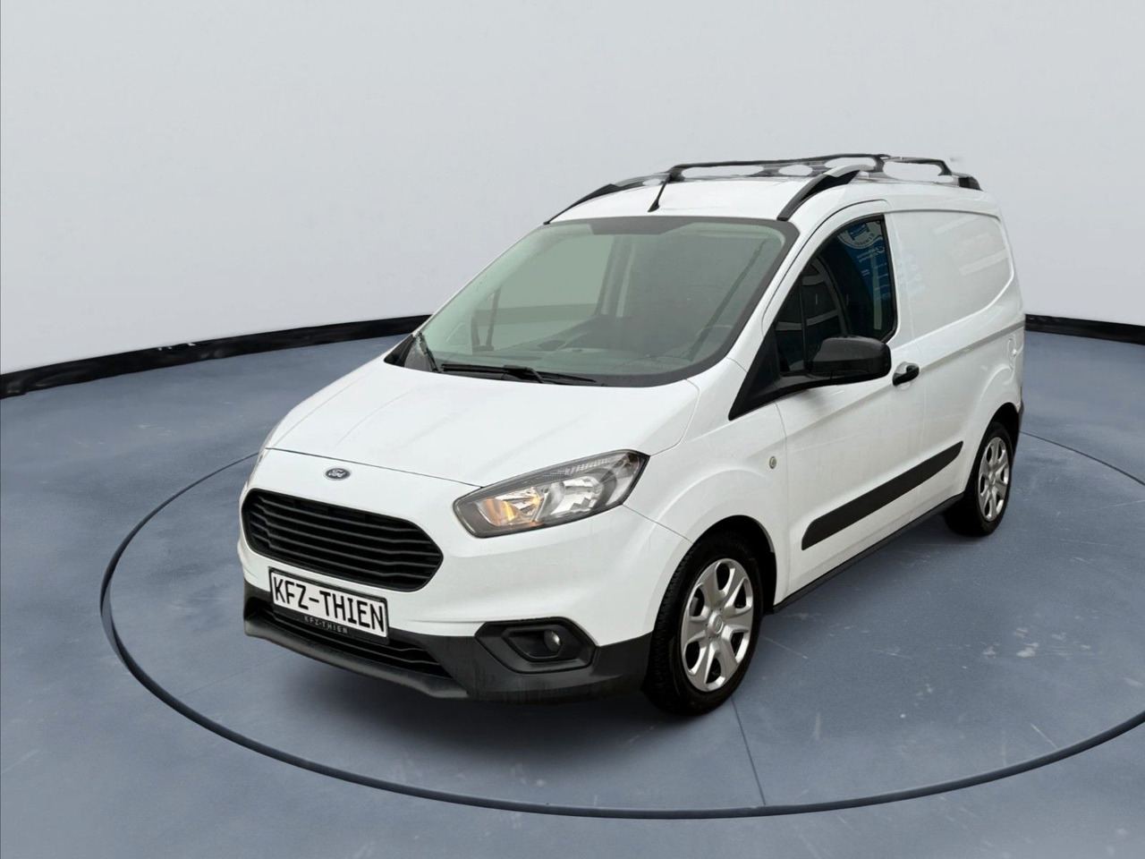 Ford Transit Courier | Klimaanlage, Flexsitz - Mazs furgons: foto 3 Ford Transit Courier | Klimaanlage, Flexsitz - Mazs furgons: foto 3