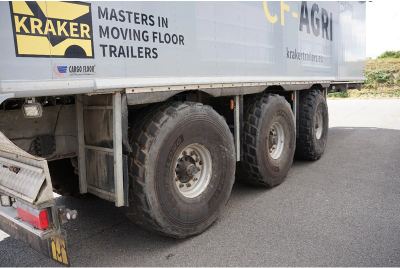 Kraker CF Agri Truck and Tractor 2 steering axle - Puspiekabe kustīgās grīdas: foto 4 Kraker CF Agri Truck and Tractor 2 steering axle - Puspiekabe kustīgās grīdas: foto 4