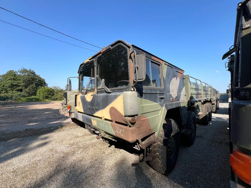 MAN KAT 10 T MIL GL 8x8 - Kravas automašīna: foto 3 MAN KAT 10 T MIL GL 8x8 - Kravas automašīna: foto 3