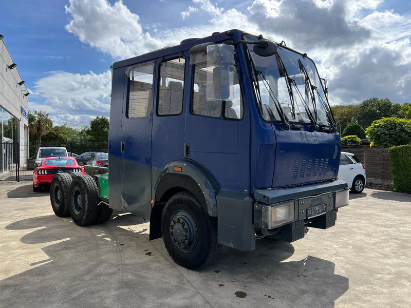 Mercedes-Benz SK 2629 V8 6x6 - Šasija kravas automašīna: foto 3 Mercedes-Benz SK 2629 V8 6x6 - Šasija kravas automašīna: foto 3