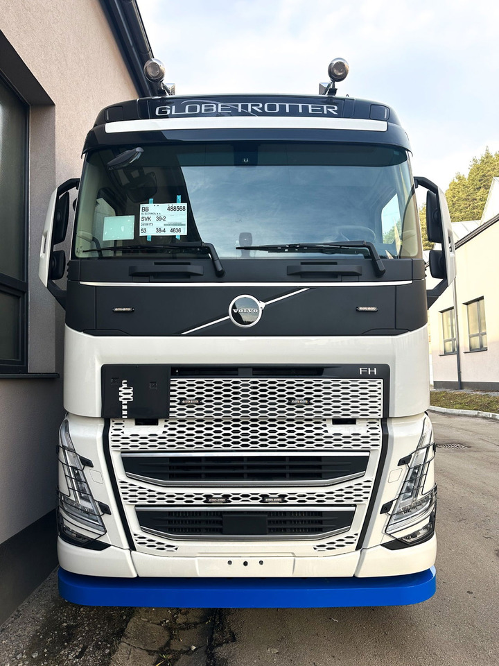 Volvo FH NEW ER4120 4 winches Volvo FH 540 8x4 WB5,6 - Auto evakuators: foto 2 Volvo FH NEW ER4120 4 winches Volvo FH 540 8x4 WB5,6 - Auto evakuators: foto 2