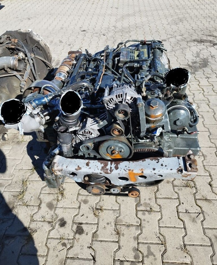 MAN D2066 LUH12 MAN BUS: Neoplan, Lions City, Lionґs Regio, Lions Coach - Dzinējs - Autobuss: foto 2 MAN D2066 LUH12 MAN BUS: Neoplan, Lions City, Lionґs Regio, Lions Coach - Dzinējs - Autobuss: foto 2