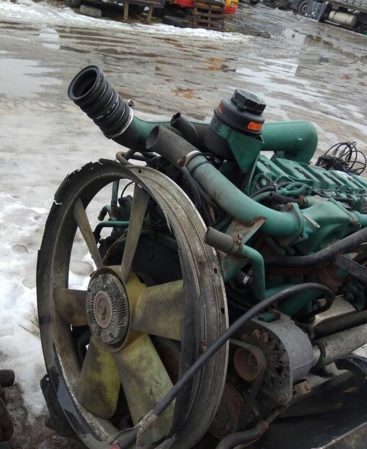 Volvo D16A Volvo - Dzinējs - Kravas automašīna: foto 2 Volvo D16A Volvo - Dzinējs - Kravas automašīna: foto 2