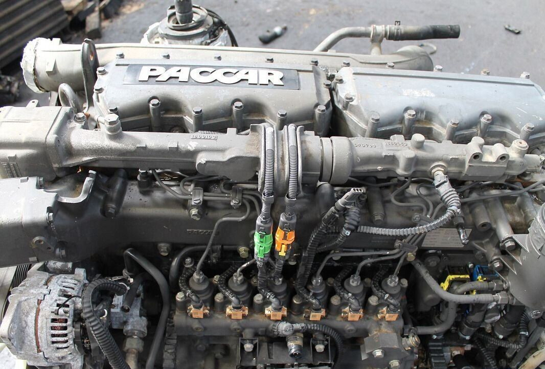 DAF Paccar PR 265S2 DAF CF 75 - Dzinējs - Kravas automašīna: foto 1 DAF Paccar PR 265S2 DAF CF 75 - Dzinējs - Kravas automašīna: foto 1