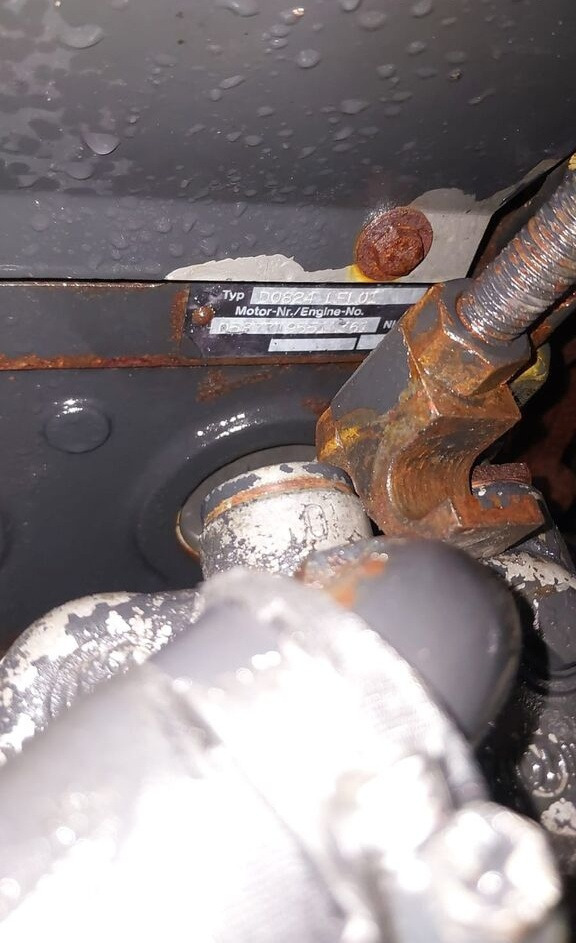 MAN D0824 LFL01 MAN L2000 - Dzinējs - Kravas automašīna: foto 5 MAN D0824 LFL01 MAN L2000 - Dzinējs - Kravas automašīna: foto 5