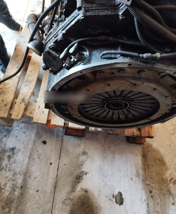 MAN D2876 LF02 MAN TGA, F2000, E2000 - Dzinējs - Kravas automašīna: foto 1 MAN D2876 LF02 MAN TGA, F2000, E2000 - Dzinējs - Kravas automašīna: foto 1