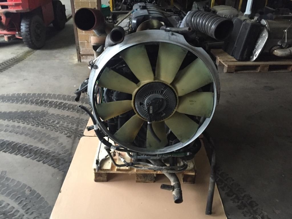 Renault PREMIUM 420 DCI - Dzinējs - Kravas automašīna: foto 4 Renault PREMIUM 420 DCI - Dzinējs - Kravas automašīna: foto 4