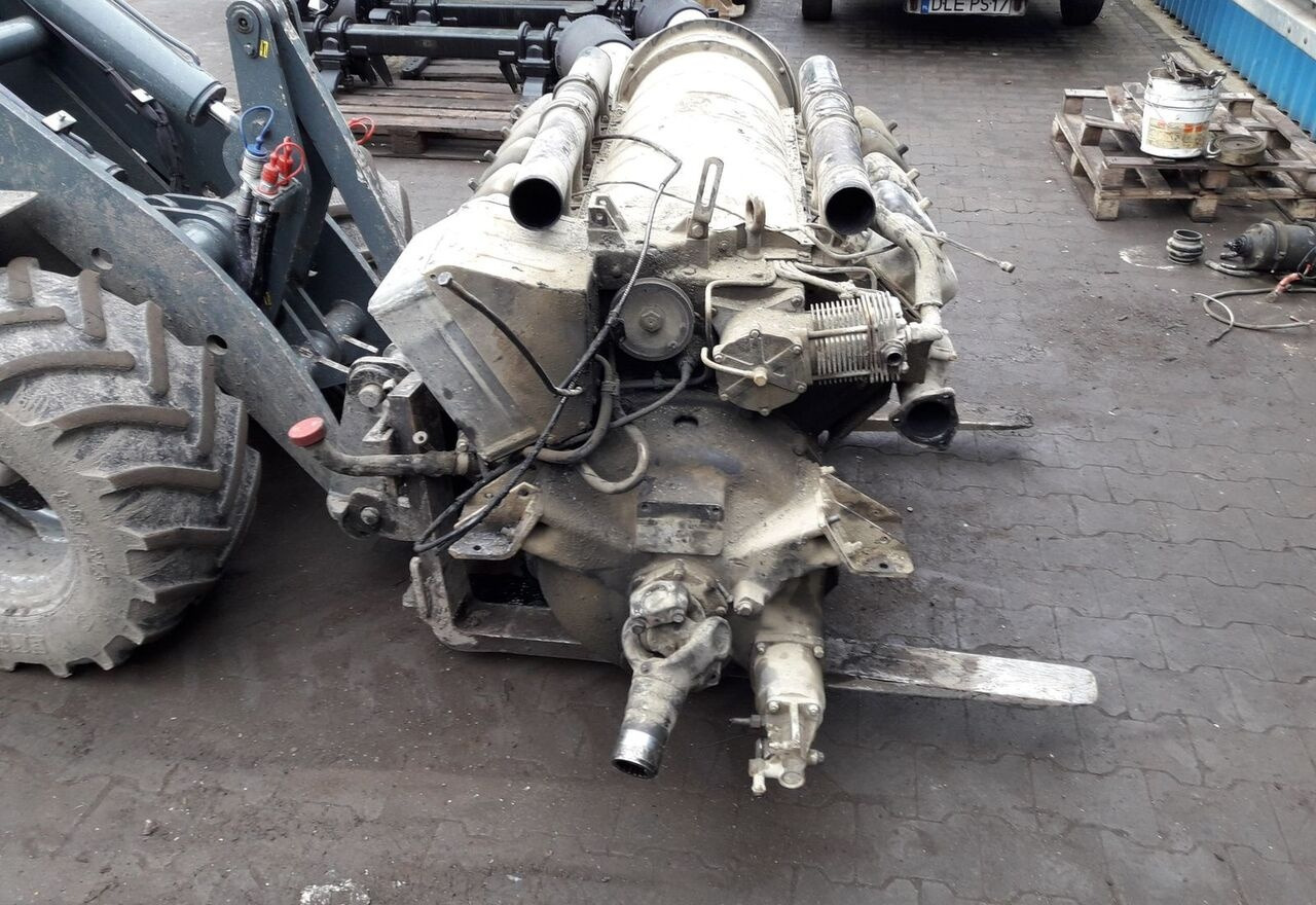 Tatra 815 - Dzinējs - Kravas automašīna: foto 4 Tatra 815 - Dzinējs - Kravas automašīna: foto 4