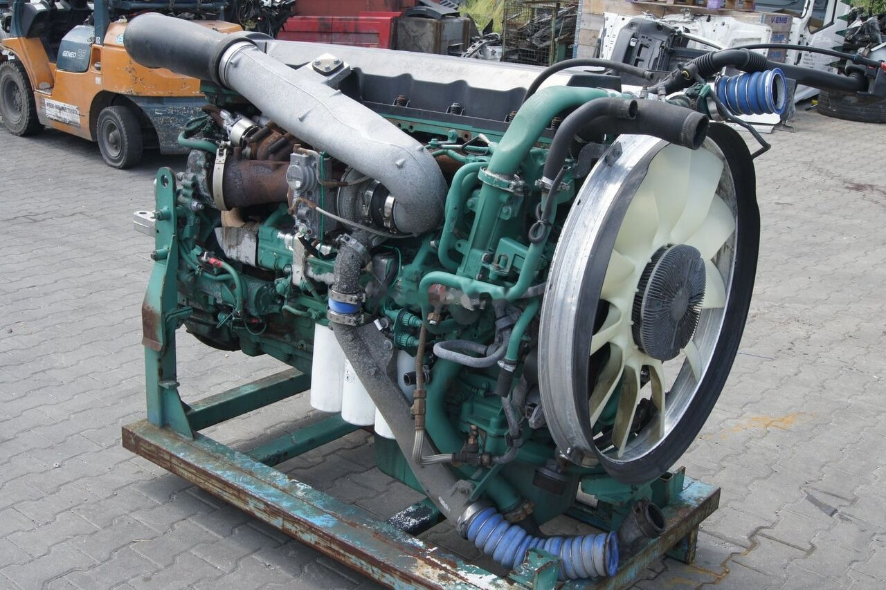 Volvo D13B440 EC06 Volvo FH, FM - Dzinējs - Kravas automašīna: foto 2 Volvo D13B440 EC06 Volvo FH, FM - Dzinējs - Kravas automašīna: foto 2