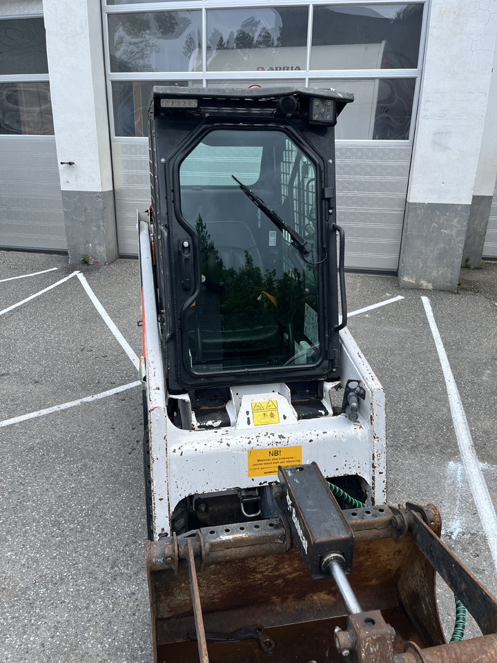 BOBCAT S70 - Kāpurķēžu kompaktiekrāvējs: foto 3 BOBCAT S70 - Kāpurķēžu kompaktiekrāvējs: foto 3