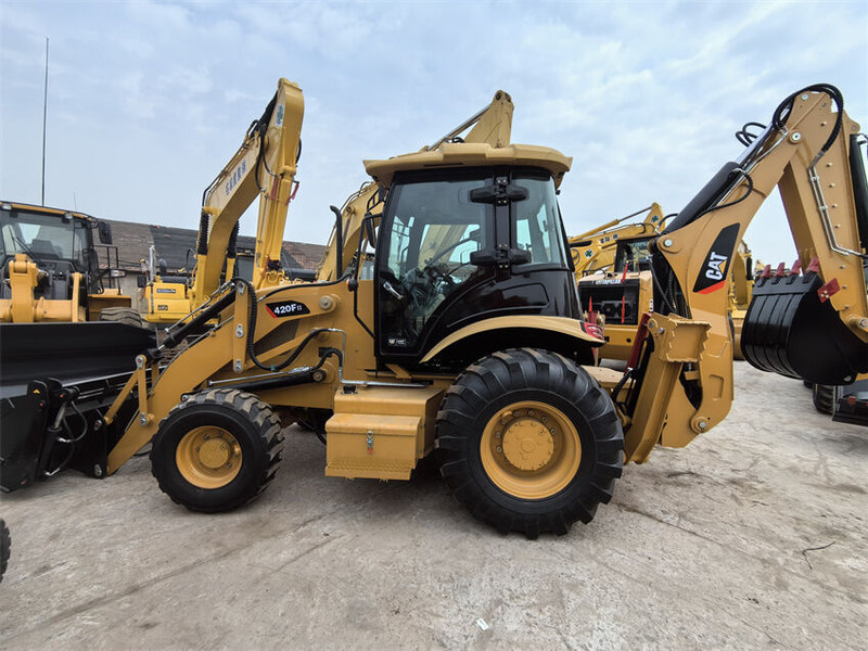 Caterpillar 420F2 420F 420 430F - Ekskavators-iekrāvējs: foto 4 Caterpillar 420F2 420F 420 430F - Ekskavators-iekrāvējs: foto 4