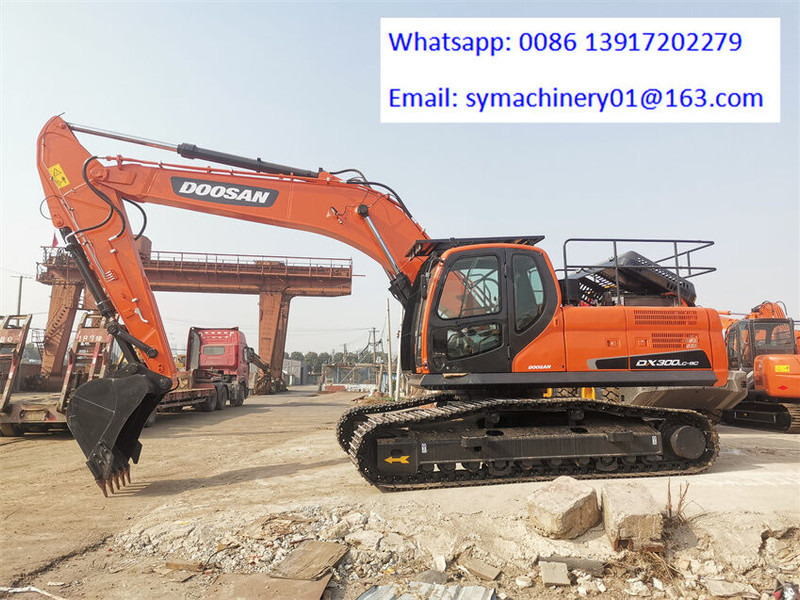 Doosan DX300LC-9C - Kāpurķēžu ekskavators: foto 3 Doosan DX300LC-9C - Kāpurķēžu ekskavators: foto 3