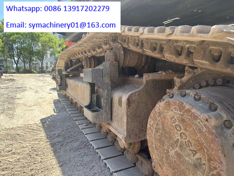 Kāpurķēžu ekskavators Doosan DX520: foto 11