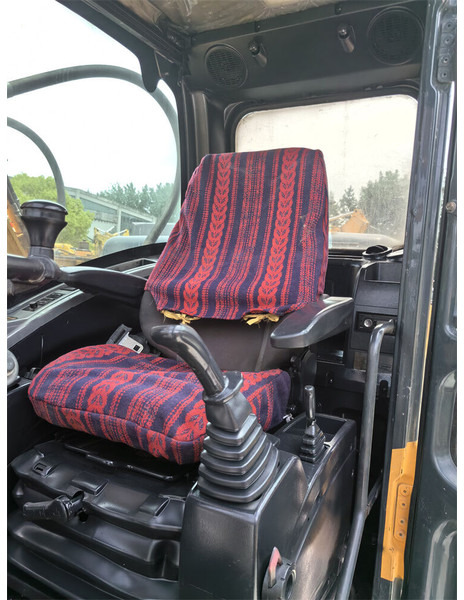 Riteņu ekskavators Hyundai R210W-9S: foto 8 Riteņu ekskavators Hyundai R210W-9S: foto 8