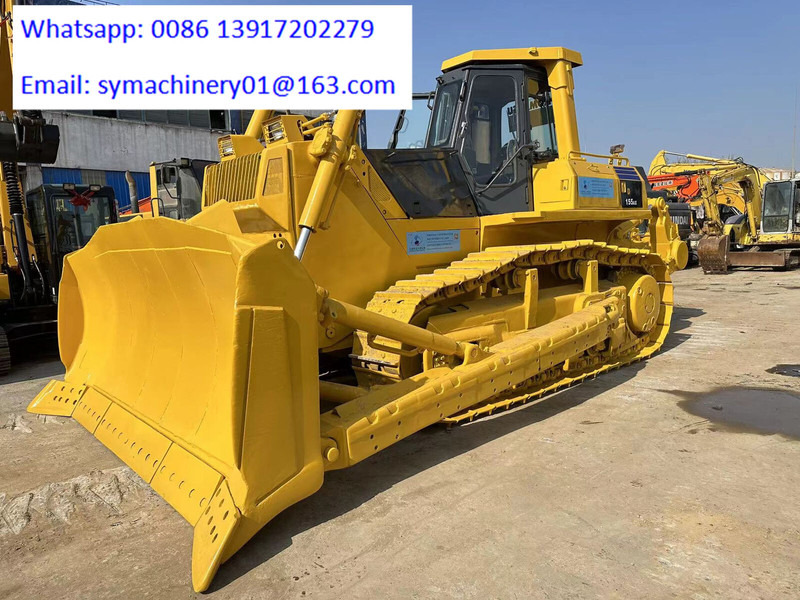 Komatsu D155A-5 - Buldozers: foto 1 Komatsu D155A-5 - Buldozers: foto 1