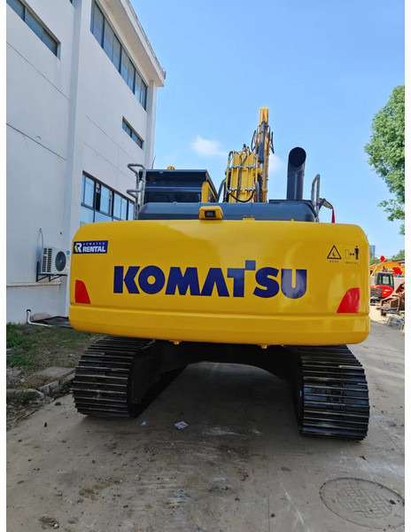 Komatsu PC220-8 - Kāpurķēžu ekskavators: foto 2 Komatsu PC220-8 - Kāpurķēžu ekskavators: foto 2