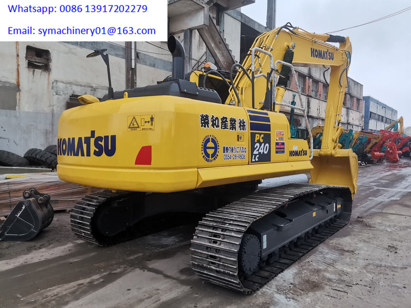 Komatsu PC240-8 - Kāpurķēžu ekskavators: foto 1 Komatsu PC240-8 - Kāpurķēžu ekskavators: foto 1