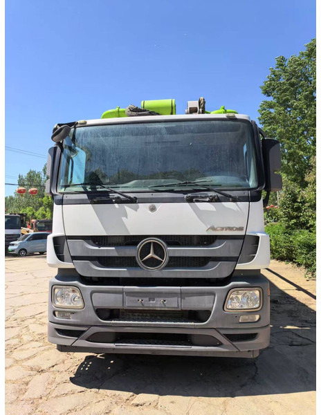 Mercedes-Benz Actros - Stacionārais betona sūknis: foto 5 Mercedes-Benz Actros - Stacionārais betona sūknis: foto 5
