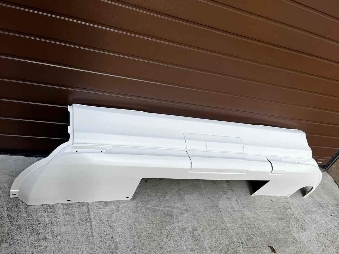 Zderzak tylny środkowy MAN LION'S COACH euro 6 MAN Lions Coach euro 6 - Buferis - Autobuss: foto 2 Zderzak tylny środkowy MAN LION'S COACH euro 6 MAN Lions Coach euro 6 - Buferis - Autobuss: foto 2