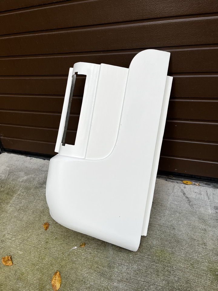 Narożnik, zderzak tylny lewy, prawy MAN Lion’s Coach - Bufera stūris - Starppilsētu autobuss: foto 3 Narożnik, zderzak tylny lewy, prawy MAN Lion’s Coach - Bufera stūris - Starppilsētu autobuss: foto 3