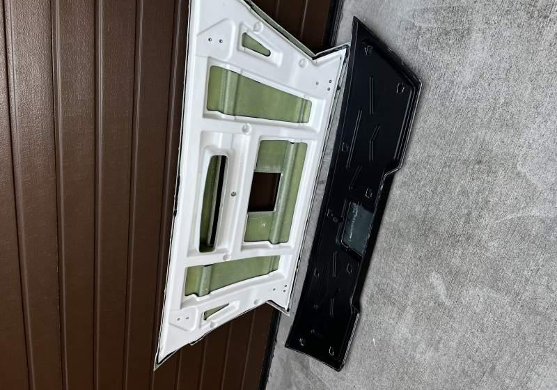 Zderzak przedni środkowy MAN LION'S COACH EURO 6 MAN Lion’s Coach Euro 6 - Buferis - Starppilsētu autobuss: foto 5 Zderzak przedni środkowy MAN LION'S COACH EURO 6 MAN Lion’s Coach Euro 6 - Buferis - Starppilsētu autobuss: foto 5