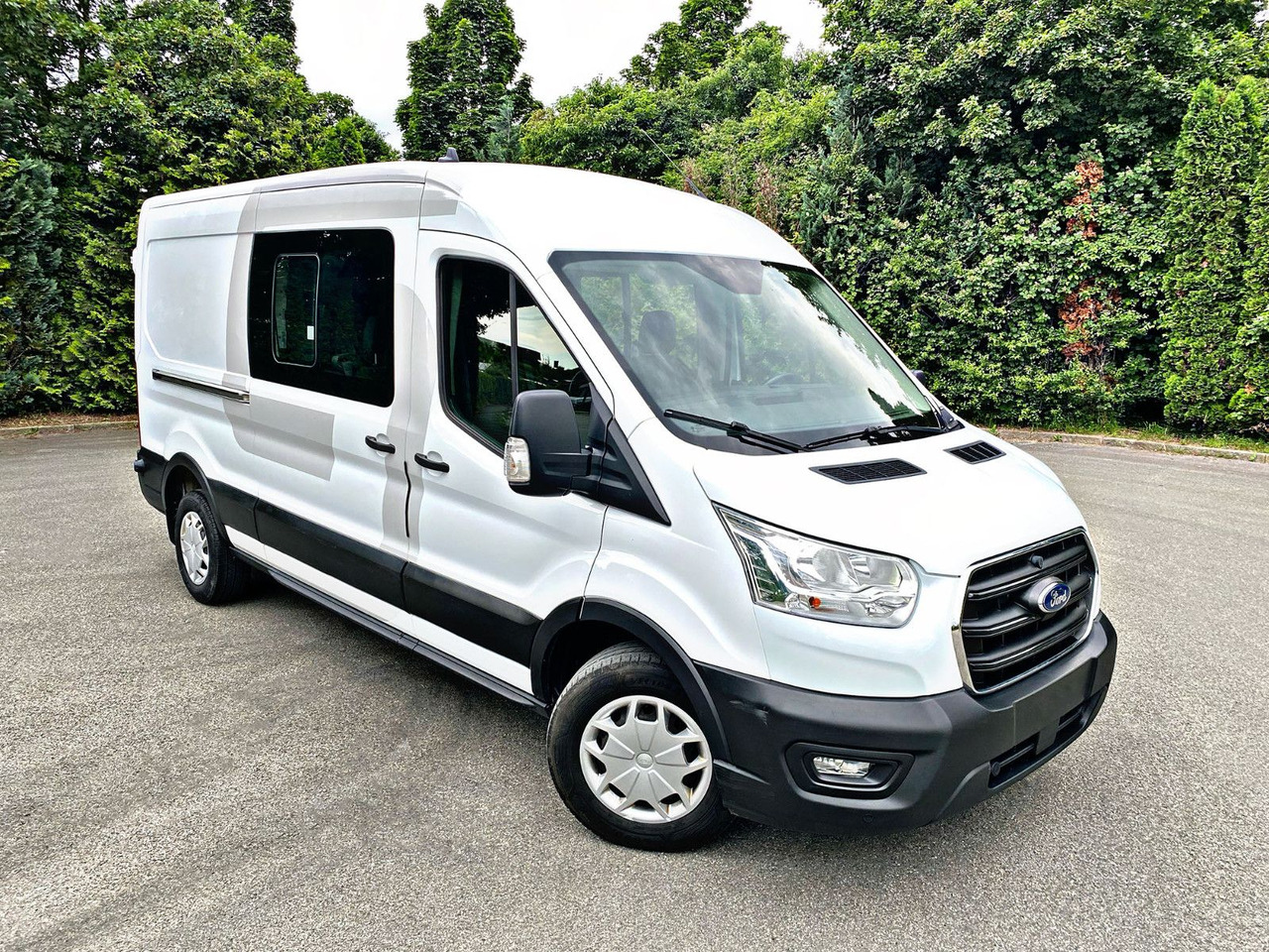 Ford Transit 350 L3H2 Trend|Kamera|6Sitzer|AHK|PDC|19 - Kravas-pasažieru furgons: foto 1 Ford Transit 350 L3H2 Trend|Kamera|6Sitzer|AHK|PDC|19 - Kravas-pasažieru furgons: foto 1