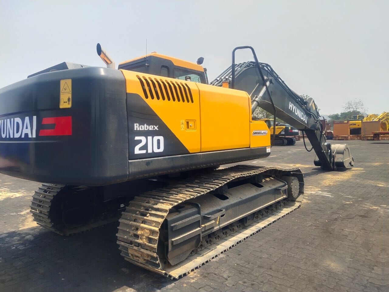 New Hyundai R210 tracked excavator - Kāpurķēžu ekskavators: foto 5 New Hyundai R210 tracked excavator - Kāpurķēžu ekskavators: foto 5