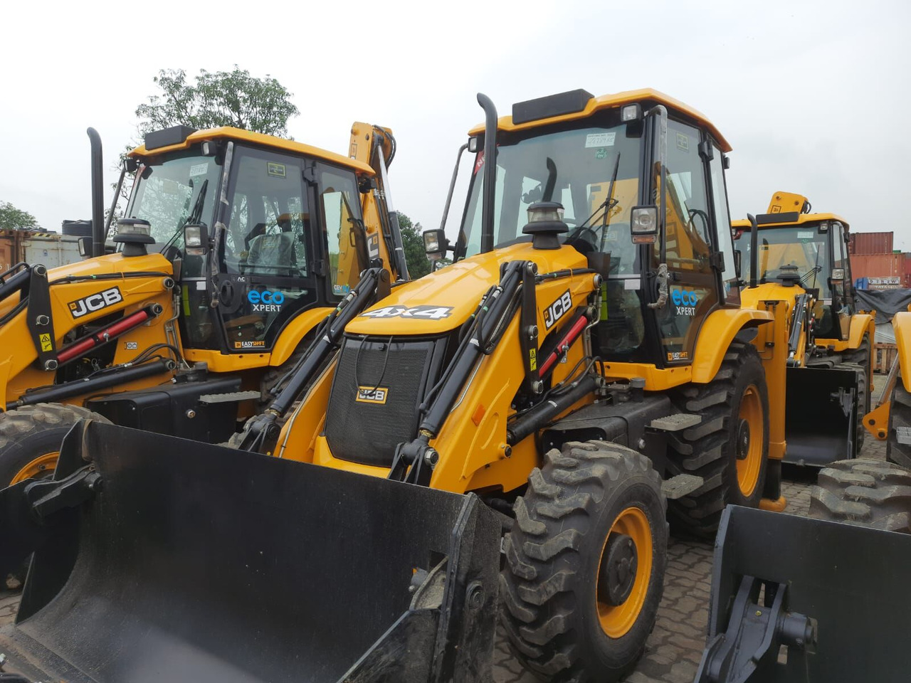 New JCB 3DX SUPER backhoe loader - Ekskavators-iekrāvējs: foto 3 New JCB 3DX SUPER backhoe loader - Ekskavators-iekrāvējs: foto 3