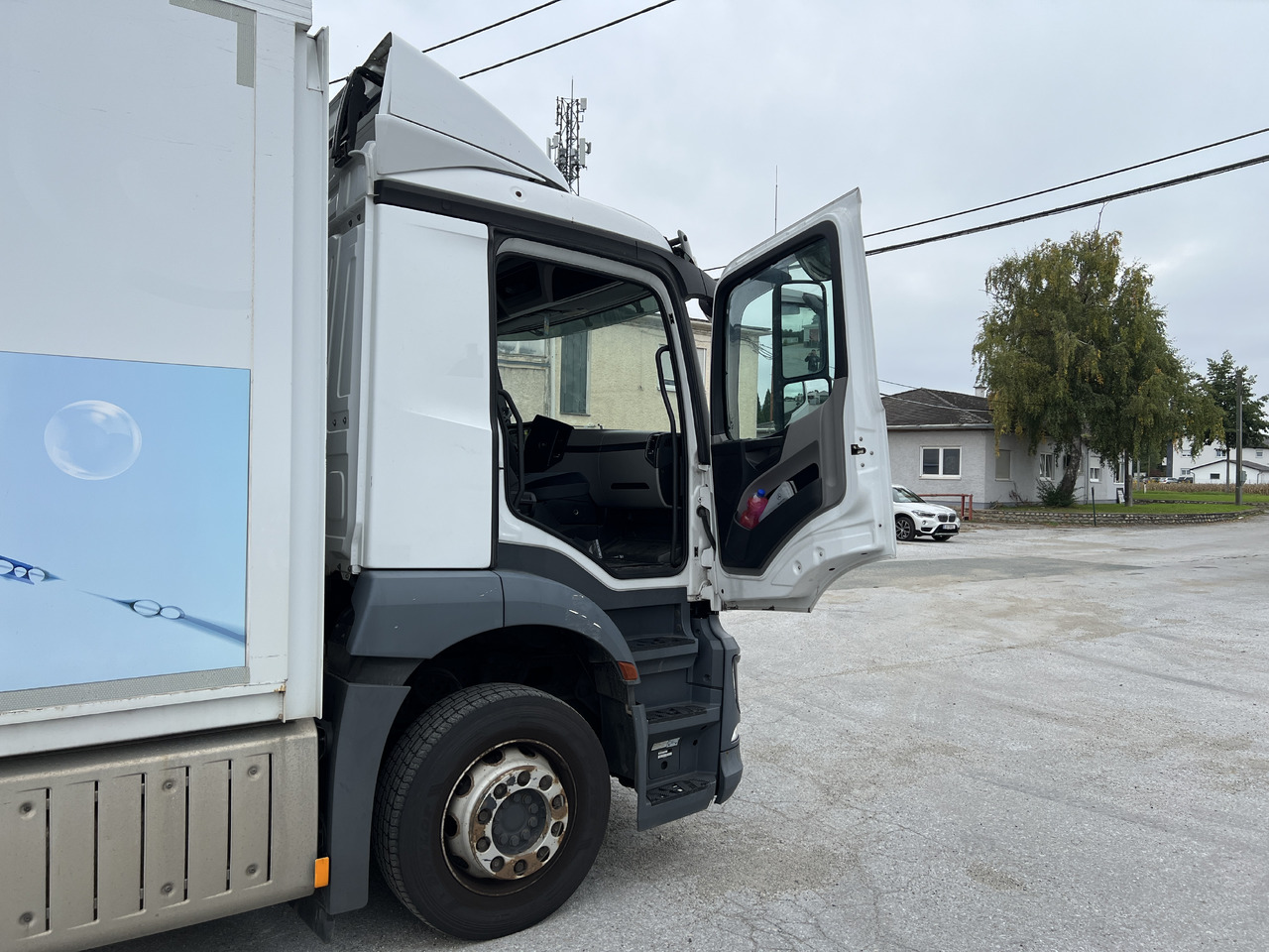 Kravas automašīna dzērienu pārvadāšanai pārvadāšana dzērienu MERCEDES-BENZ ANTOS 18.30 L automatische Seitenladung | LBW | Klima | Tempomat: foto 29