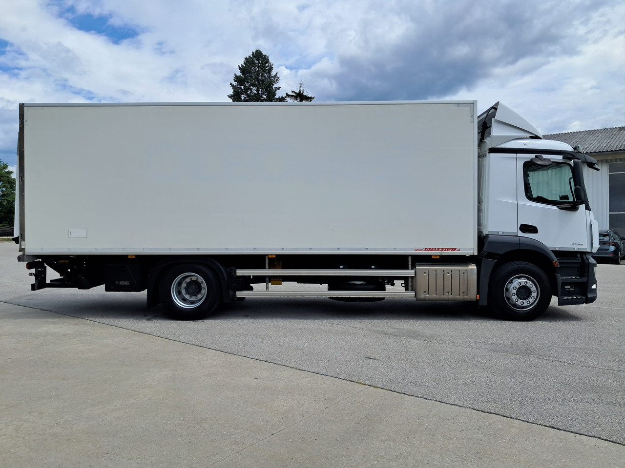 MERCEDES-BENZ Antos 2135 Kühlkoffer | Supra 850 | Standheizung - Kravas automašīna refrižerators: foto 3 MERCEDES-BENZ Antos 2135 Kühlkoffer | Supra 850 | Standheizung - Kravas automašīna refrižerators: foto 3