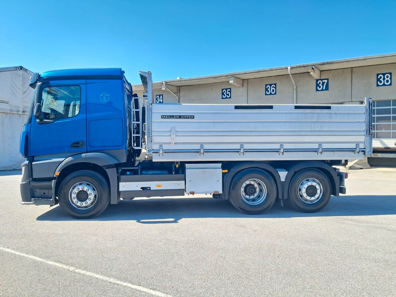Mercedes-Benz Actros 2651 Dreiseitk.|Lift-Lenk | Klima | Retar - Kravas automašīna pašizgāzējs: foto 4 Mercedes-Benz Actros 2651 Dreiseitk.|Lift-Lenk | Klima | Retar - Kravas automašīna pašizgāzējs: foto 4
