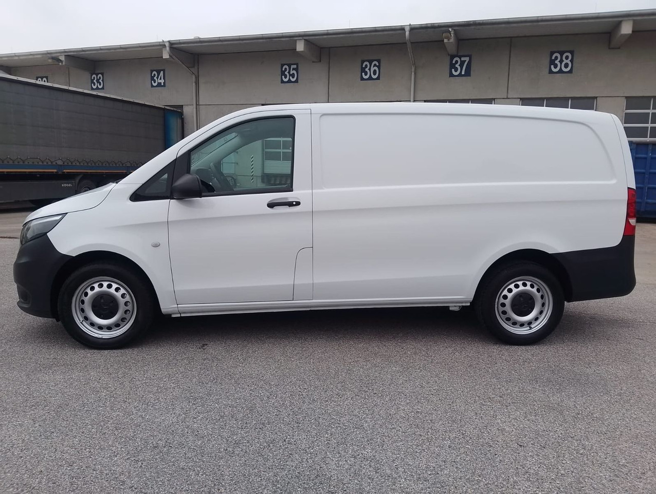 Mercedes-Benz VITO 116 CDI - Kravas mikroautobuss: foto 5 Mercedes-Benz VITO 116 CDI - Kravas mikroautobuss: foto 5