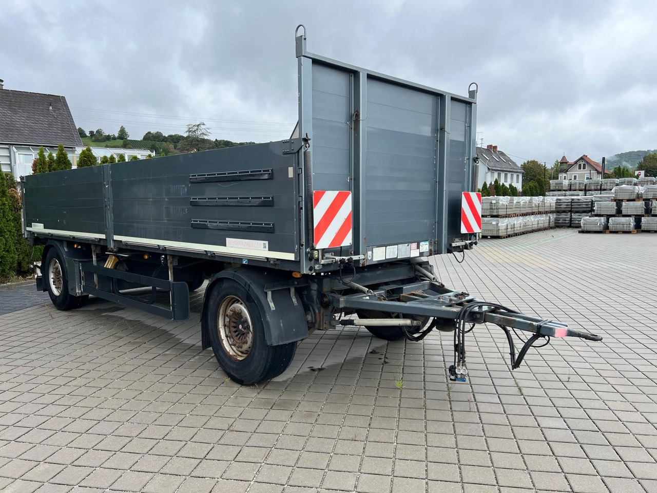 SCHWARZMÜLLER T- Serie SK 18 - Bortu piekabe/ Platforma: foto 2 SCHWARZMÜLLER T- Serie SK 18 - Bortu piekabe/ Platforma: foto 2