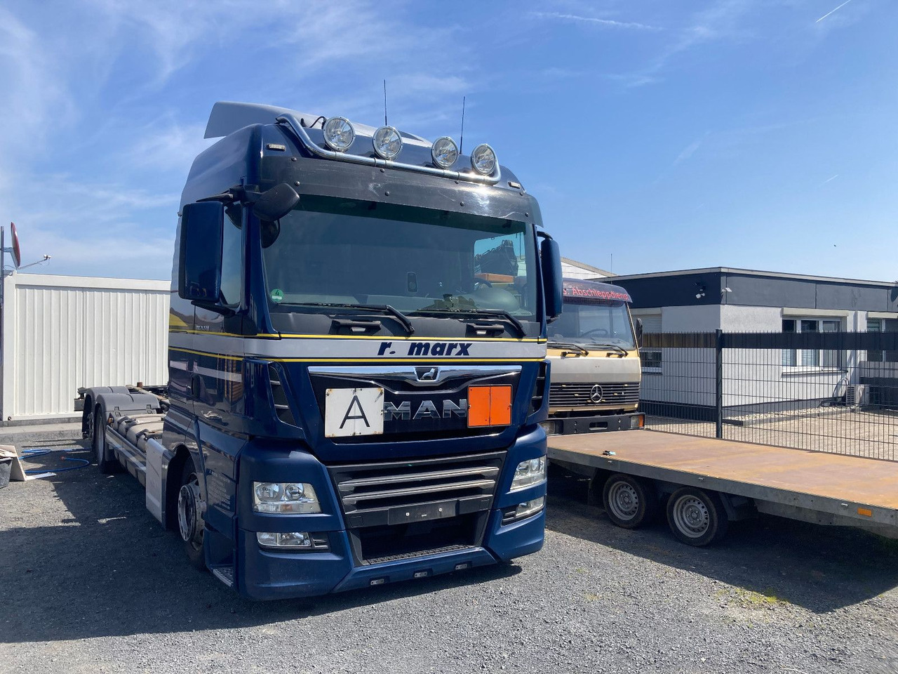 MAN TGX 26.470 Mega Ausstattung SONDERPREIS - Konteineru vedējs/ Kravas automašīna ar noņemamā virsbūve: foto 2 MAN TGX 26.470 Mega Ausstattung SONDERPREIS - Konteineru vedējs/ Kravas automašīna ar noņemamā virsbūve: foto 2