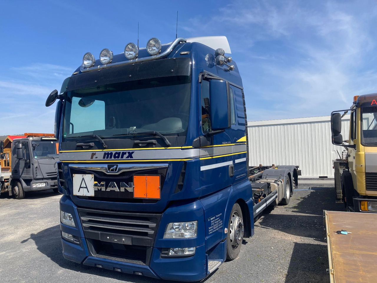 MAN TGX 26.470 Mega Ausstattung SONDERPREIS - Konteineru vedējs/ Kravas automašīna ar noņemamā virsbūve: foto 1 MAN TGX 26.470 Mega Ausstattung SONDERPREIS - Konteineru vedējs/ Kravas automašīna ar noņemamā virsbūve: foto 1