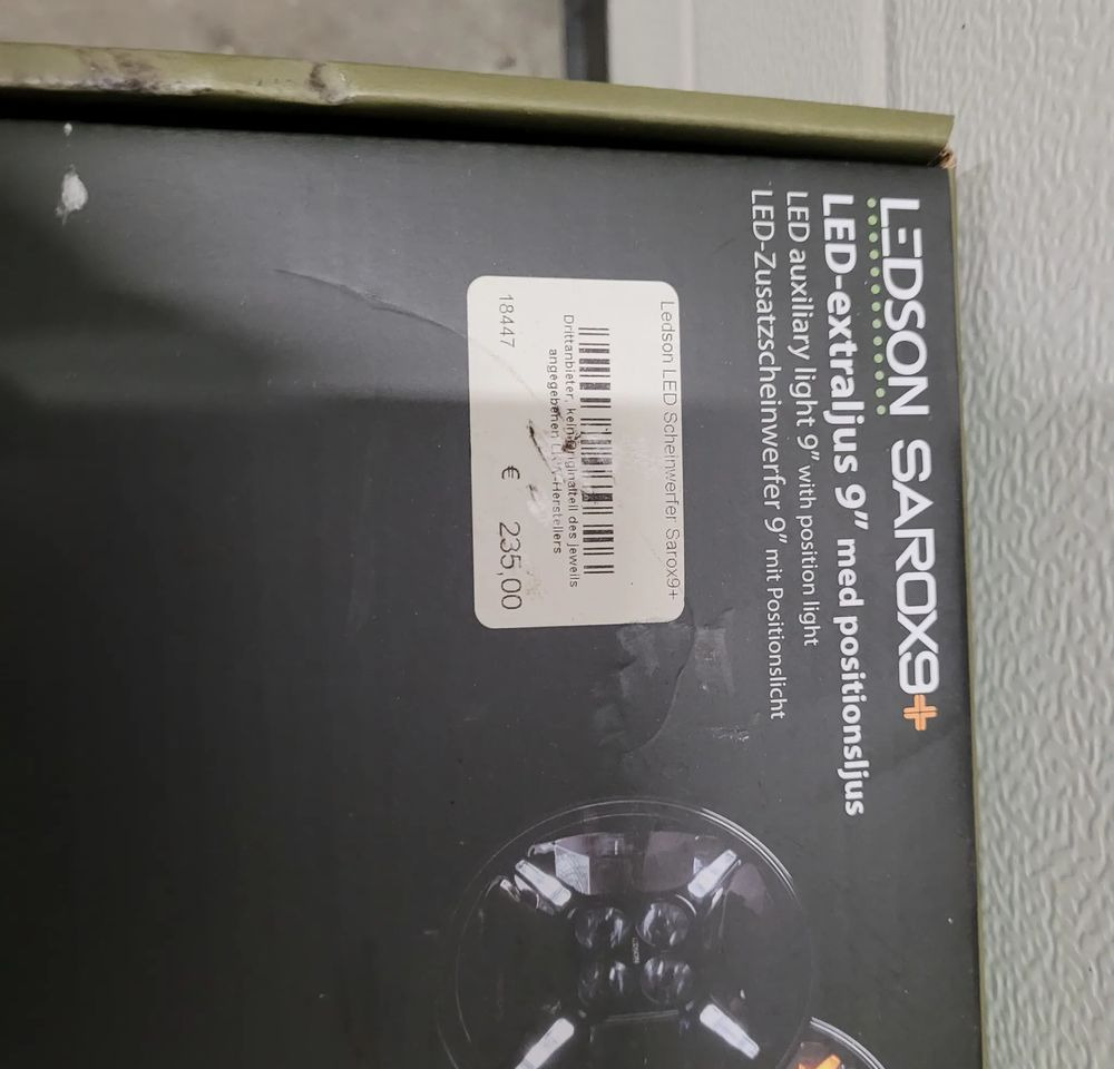 4szt. HALOGEN LEDSON SAROX9+ NOWY ORYGINAŁ CHWALIM116 - Gaismas/ Apgaismojums - Kravas automašīna: foto 3 4szt. HALOGEN LEDSON SAROX9+ NOWY ORYGINAŁ CHWALIM116 - Gaismas/ Apgaismojums - Kravas automašīna: foto 3