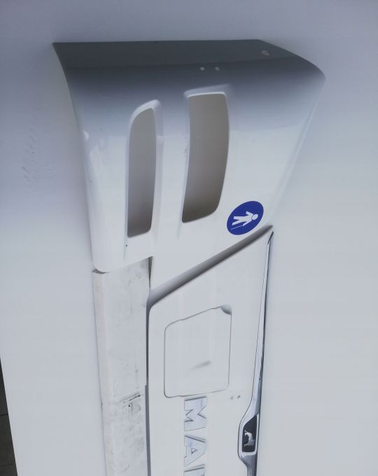 ATRAPA GRILL MASKA MAN NEOPLAN AUTOBUS - Motora pārsegs - Autobuss: foto 2 ATRAPA GRILL MASKA MAN NEOPLAN AUTOBUS - Motora pārsegs - Autobuss: foto 2