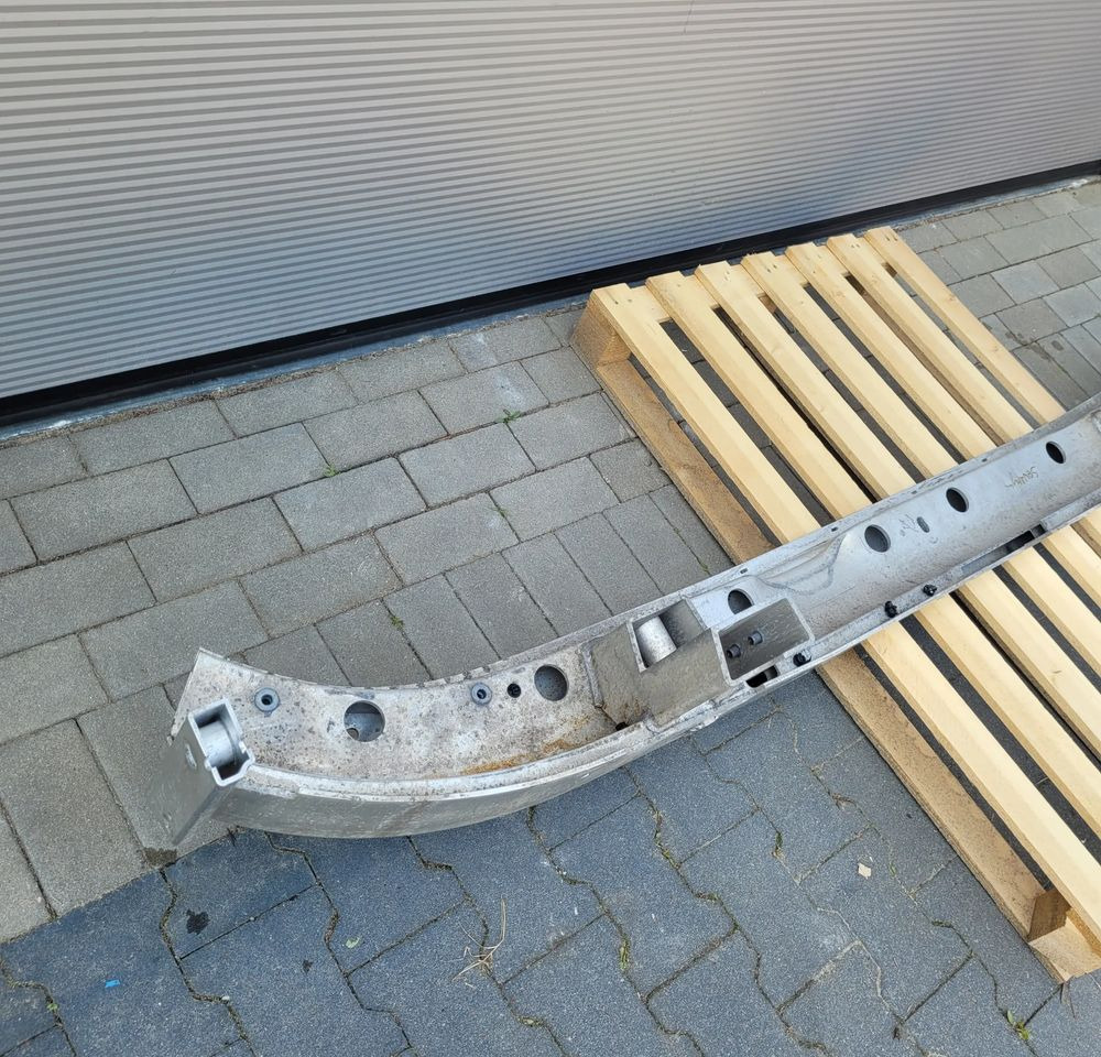 BELKA ZDERZAK RENAULT RANGE T GAMA 82679327 CHWALIM116 - Buferis - Kravas automašīna: foto 3 BELKA ZDERZAK RENAULT RANGE T GAMA 82679327 CHWALIM116 - Buferis - Kravas automašīna: foto 3