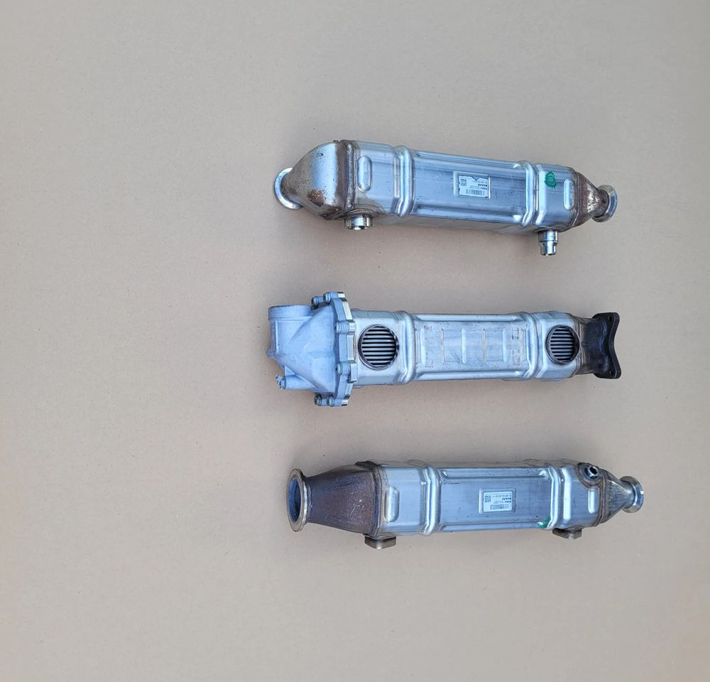 CHŁODNICA EGR MAN TGX TGS TGM ORYGINAŁ 51.08152-5013 , 51.08152-5011 CHWALIM116 - EGR dzesētājs - Kravas automašīna: foto 2 CHŁODNICA EGR MAN TGX TGS TGM ORYGINAŁ 51.08152-5013 , 51.08152-5011 CHWALIM116 - EGR dzesētājs - Kravas automašīna: foto 2