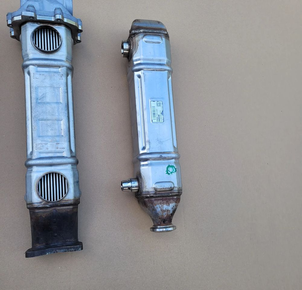 CHŁODNICA EGR MAN TGX TGS TGM ORYGINAŁ 51.08152-5013 , 51.08152-5011 CHWALIM116 - EGR dzesētājs - Kravas automašīna: foto 3 CHŁODNICA EGR MAN TGX TGS TGM ORYGINAŁ 51.08152-5013 , 51.08152-5011 CHWALIM116 - EGR dzesētājs - Kravas automašīna: foto 3