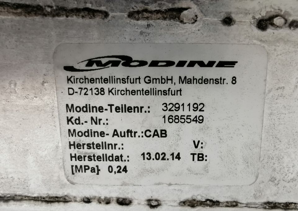 CHŁODNICA INTERCOOLER DAF CF 1685549 - Interkūlers - Kravas automašīna: foto 3 CHŁODNICA INTERCOOLER DAF CF 1685549 - Interkūlers - Kravas automašīna: foto 3