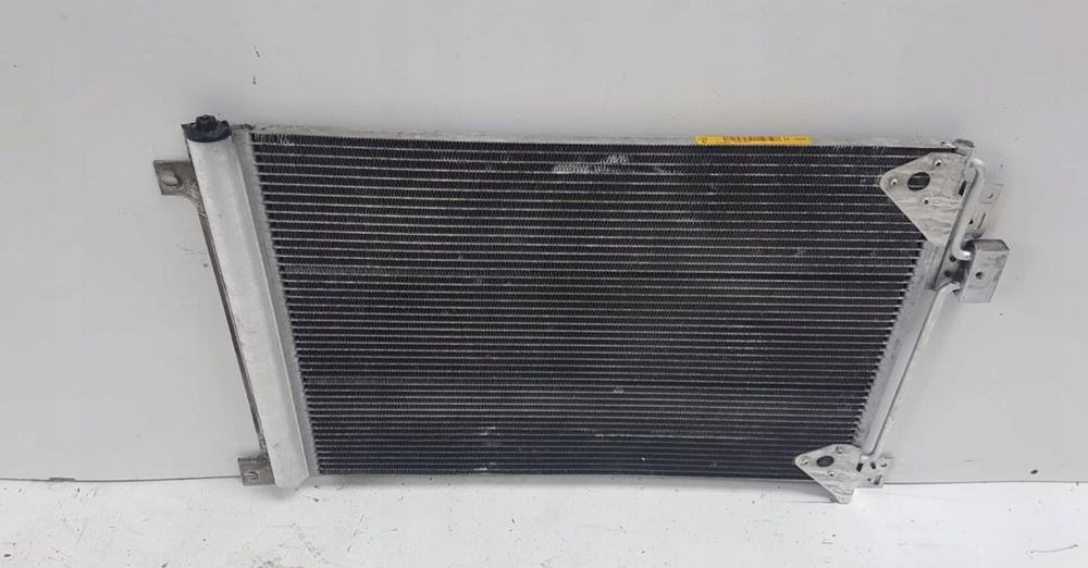 CHŁODNICA KLIMATYZACJI IVECO STRALIS HI WAY - Kondicioniera radiators - Kravas automašīna: foto 1 CHŁODNICA KLIMATYZACJI IVECO STRALIS HI WAY - Kondicioniera radiators - Kravas automašīna: foto 1