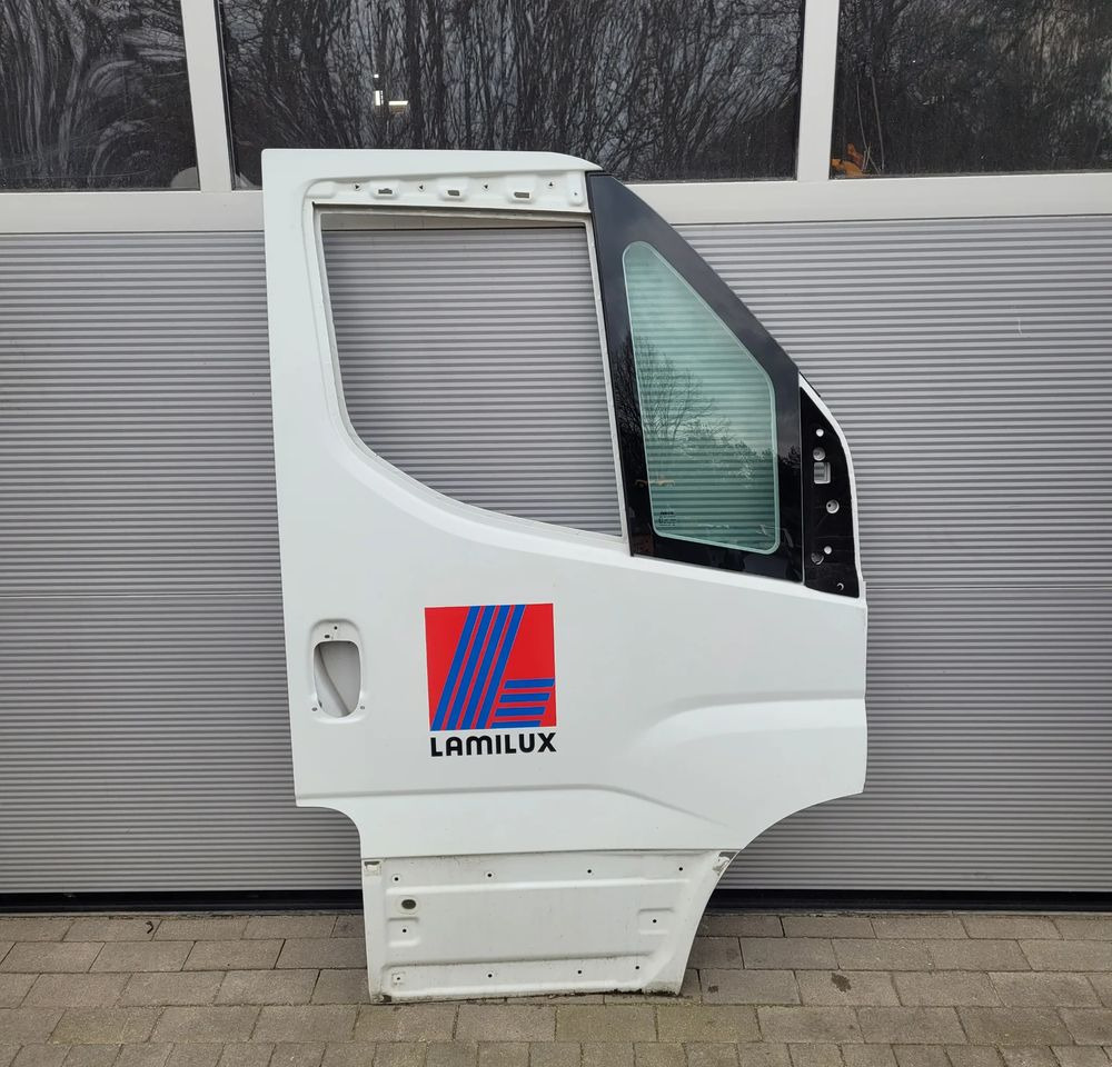 DRZWI IVECO DAILY NM RH. LUB LH. CANA ZA SZT. CHWALIM116 - Virsbūve un ārpuse - Kravas automašīna: foto 1 DRZWI IVECO DAILY NM RH. LUB LH. CANA ZA SZT. CHWALIM116 - Virsbūve un ārpuse - Kravas automašīna: foto 1