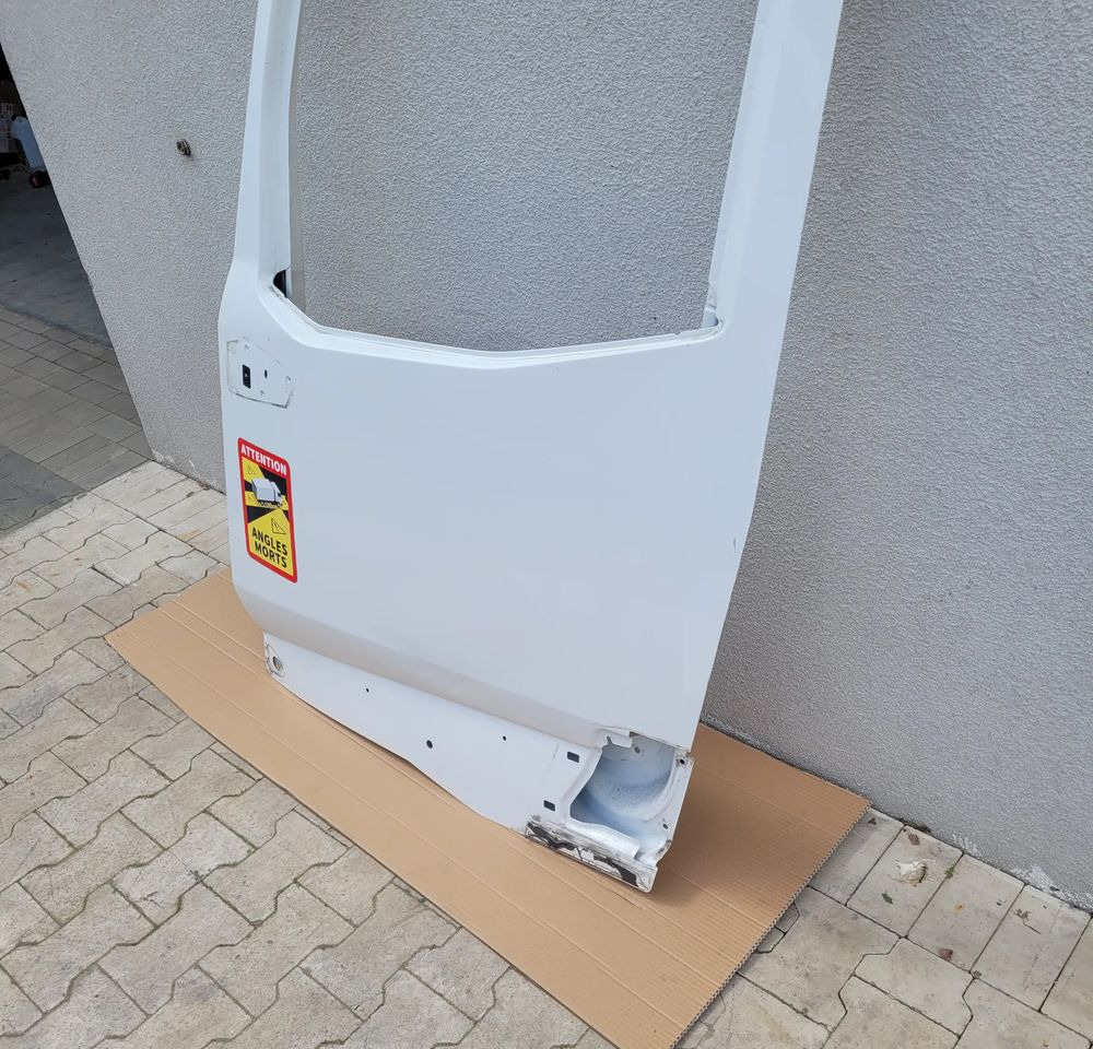 DRZWI LEWE RENAULT RANGE T GAMA ORYGINAŁ NIEMALOWANE CHWALIM116 - Durvis un rezerves daļas - Kravas automašīna: foto 2 DRZWI LEWE RENAULT RANGE T GAMA ORYGINAŁ NIEMALOWANE CHWALIM116 - Durvis un rezerves daļas - Kravas automašīna: foto 2