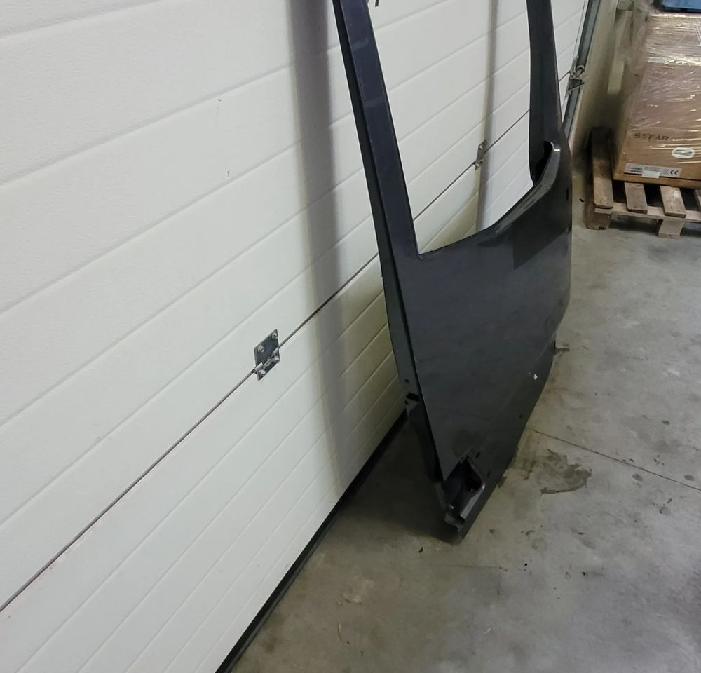 DRZWI RENAULT RANGE T GAMA ORYGINAŁ CHWALIM116 - Durvis un rezerves daļas - Kravas automašīna: foto 2 DRZWI RENAULT RANGE T GAMA ORYGINAŁ CHWALIM116 - Durvis un rezerves daļas - Kravas automašīna: foto 2