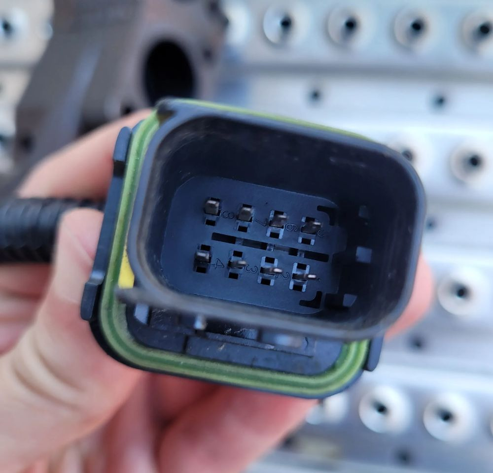 EGR PRZEPUSTNICA MAN TGX TGS NM KS200514-01R SPRAWNY CHWALIM116 - EGR dzesētājs - Kravas automašīna: foto 5 EGR PRZEPUSTNICA MAN TGX TGS NM KS200514-01R SPRAWNY CHWALIM116 - EGR dzesētājs - Kravas automašīna: foto 5