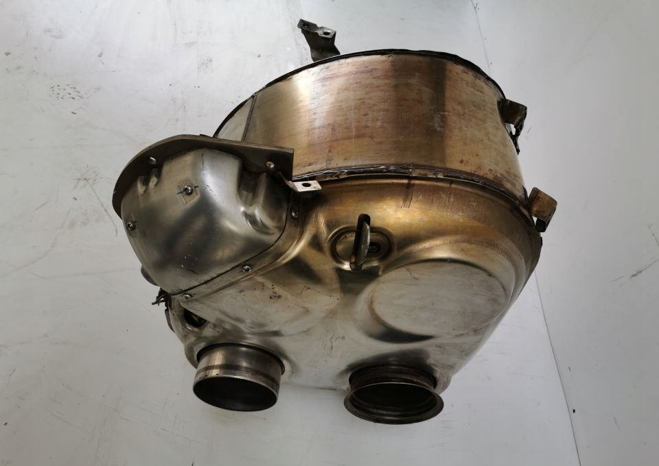 KATALIZATOR DPF DAF XF 106 1933421 - Katalizators - Kravas automašīna: foto 5 KATALIZATOR DPF DAF XF 106 1933421 - Katalizators - Kravas automašīna: foto 5